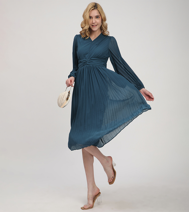 Pleated Long Sleeves Midi Dress