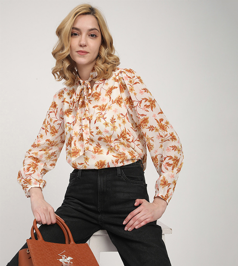 Floral Printed Tie-Up Neck Detail Top