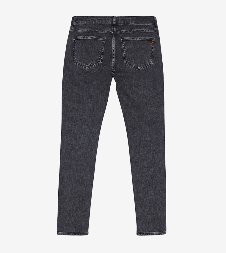 Skinny Fit Mid-Rise Jeans