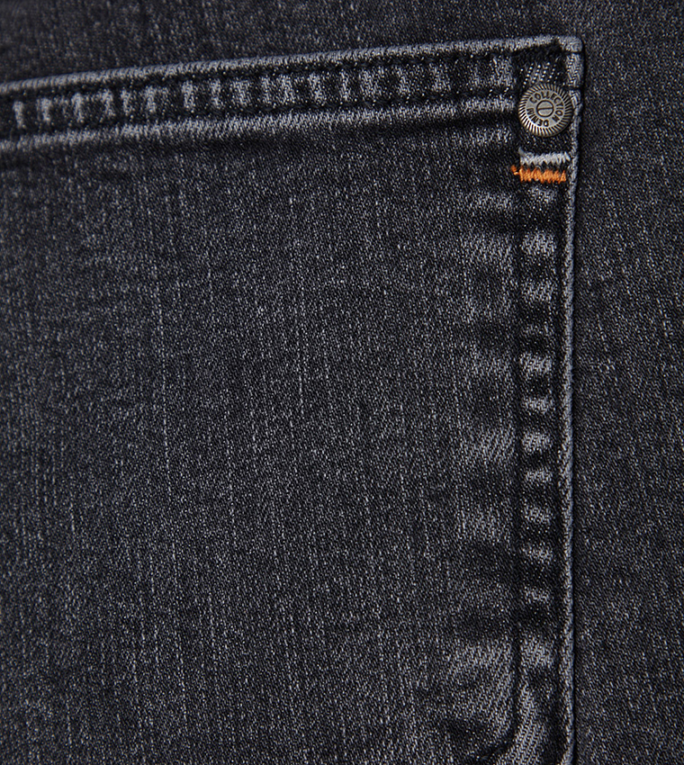 Skinny Fit Mid-Rise Jeans