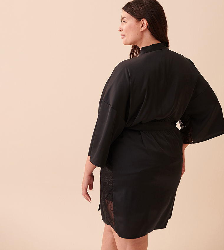 Buy La Vie En Rose Satin And Lace Sleep Kimono In Black 6thStreet Qatar