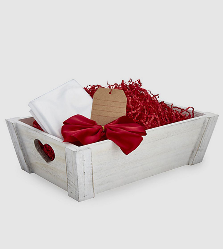 Buy Lakeland Wooden Heart Tray In Multiple Colors 6thStreet Qatar