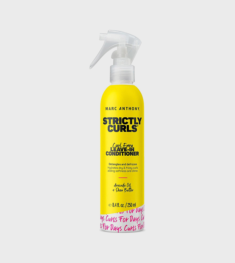 Using strictly curls outlet on straight hair