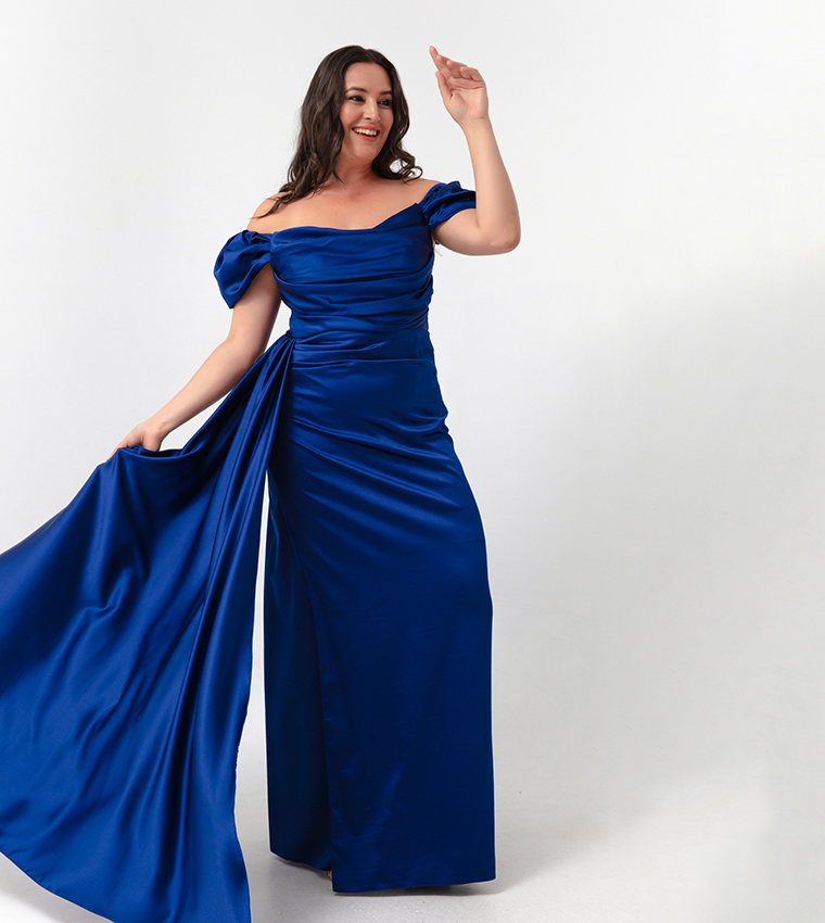 Buy Lafaba Off Shoulder Satin Evening Gown In Navy | 6thstreet Qatar Buy Lafaba Off Shoulder Satin Evening Gown In Navy | 6thstreet Qatar