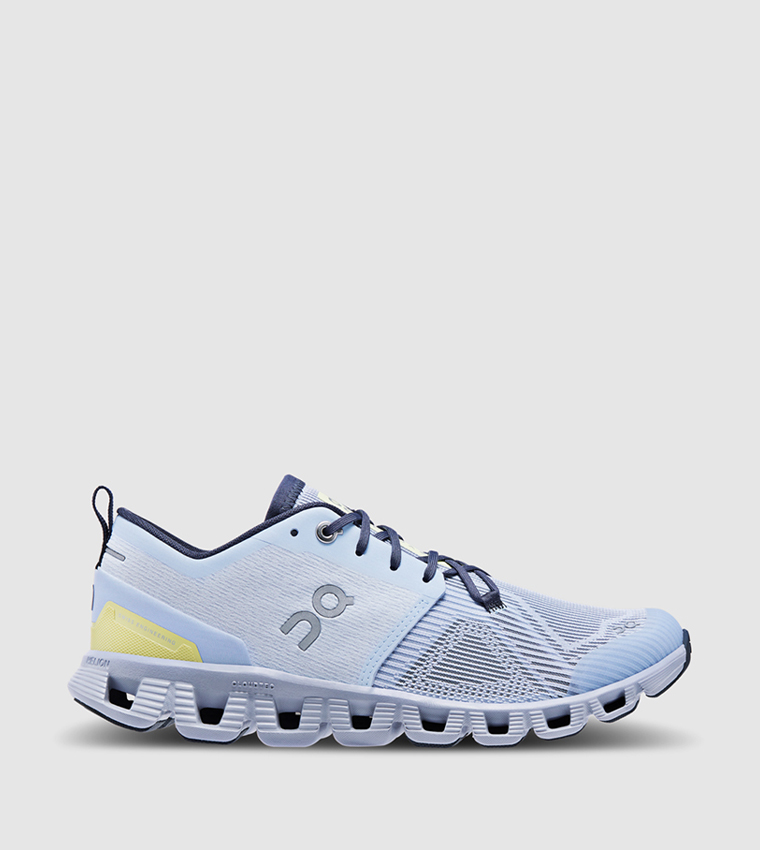 On cloud sales women running shoes