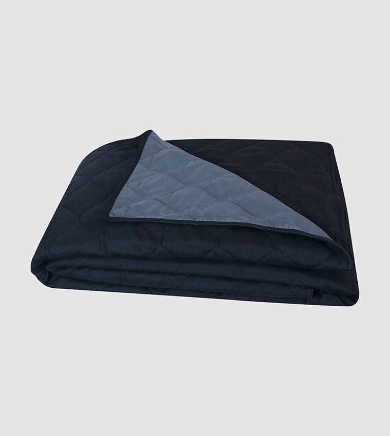 Buy HIS & HERS Micro Quilted Bed Spread Sheet In Black | 6thStreet Qatar