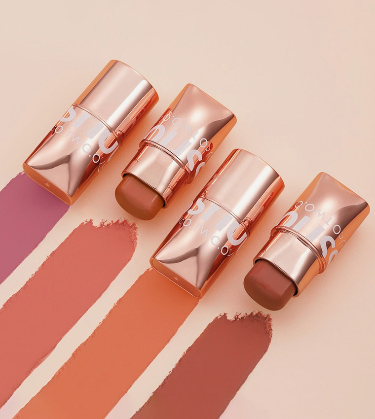 3-in-1 Glow Color Bounce Mousse Blush Stick - 04 Subtle, 0.7g