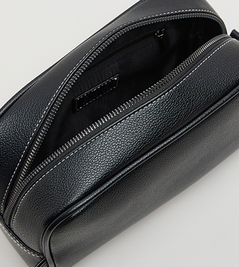 Textured Travel Pouch