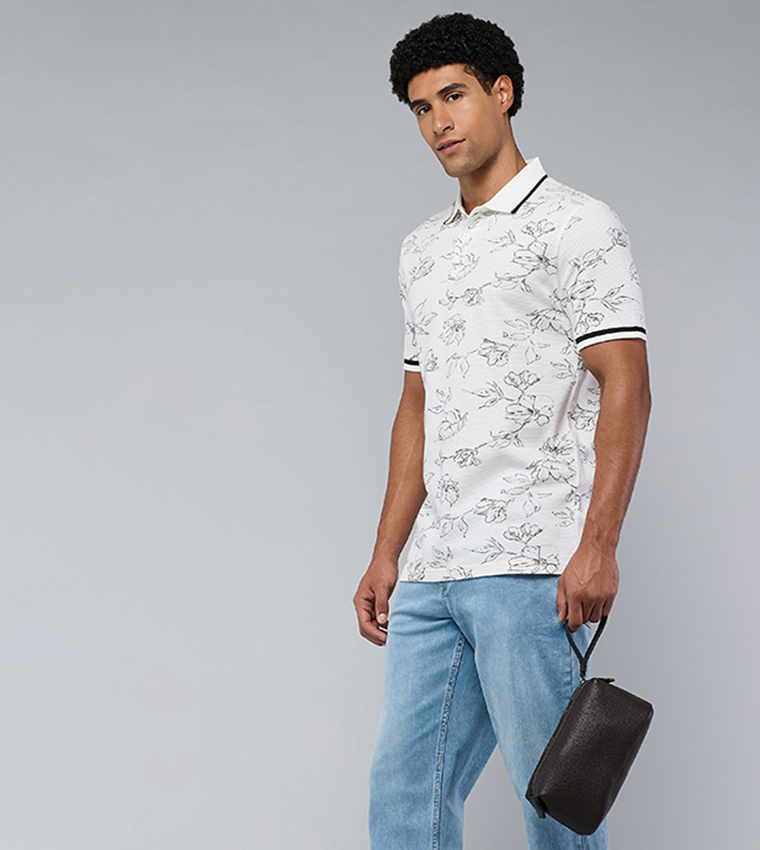 باوتش سفر بنقشة 