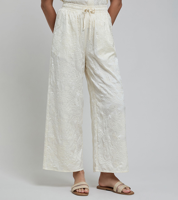 Embroidered Flat Sandals