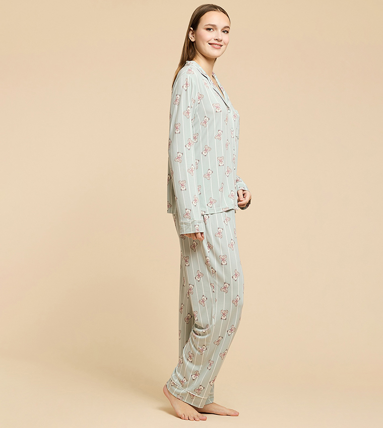 طقم بيجاما بطبعة