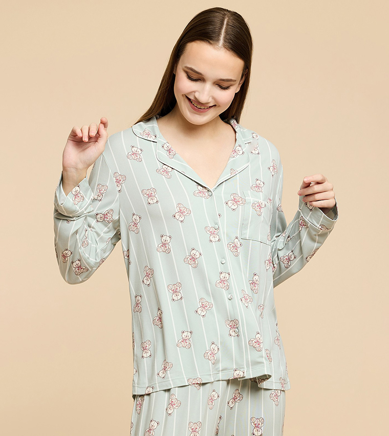 طقم بيجاما بطبعة