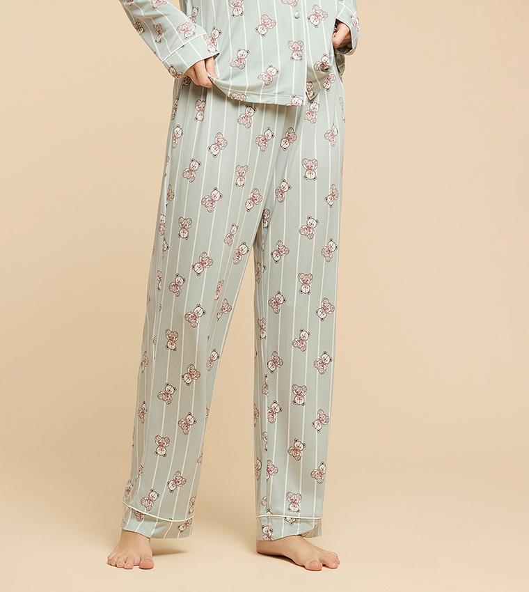 طقم بيجاما بطبعة