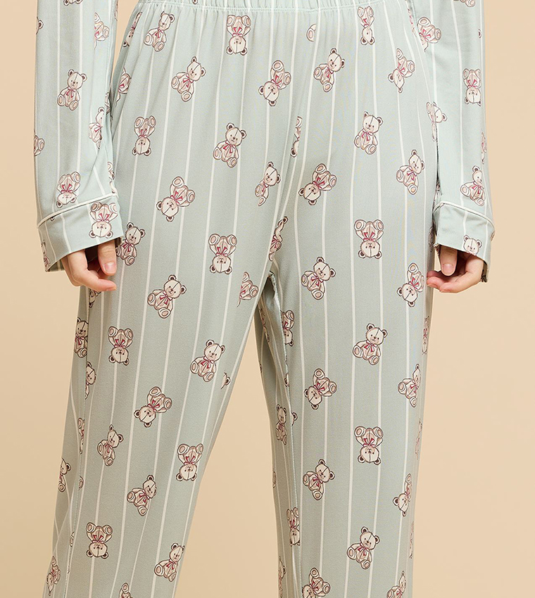 طقم بيجاما بطبعة