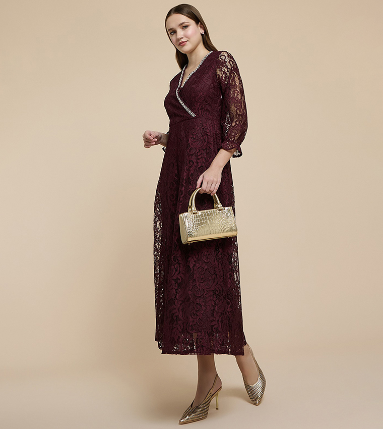 Lace Flared Dress with V-Neck and 3/4 Sleeves