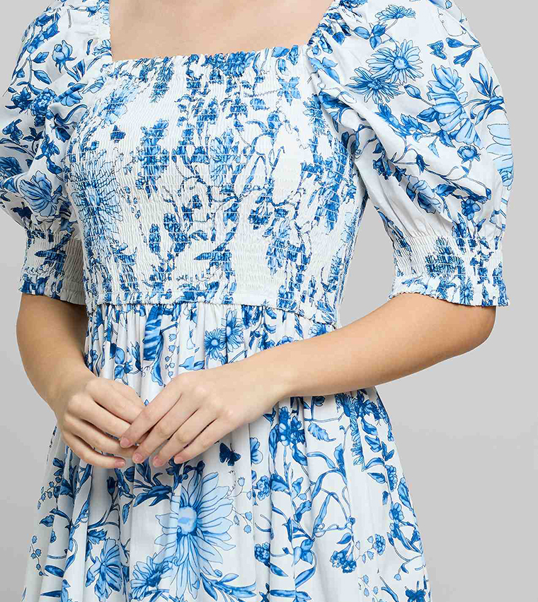Printed Midi Dress with Square Neck and Puff Sleeves