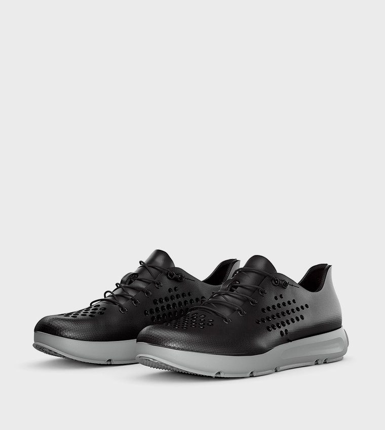 InMotion Sneaker 