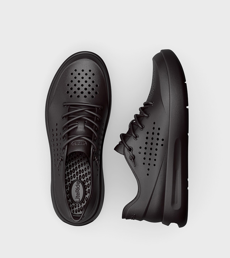 InMotion Sneaker 