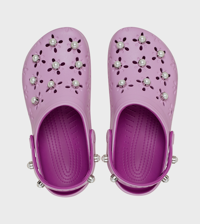 Floral Cutout Elevated Clog