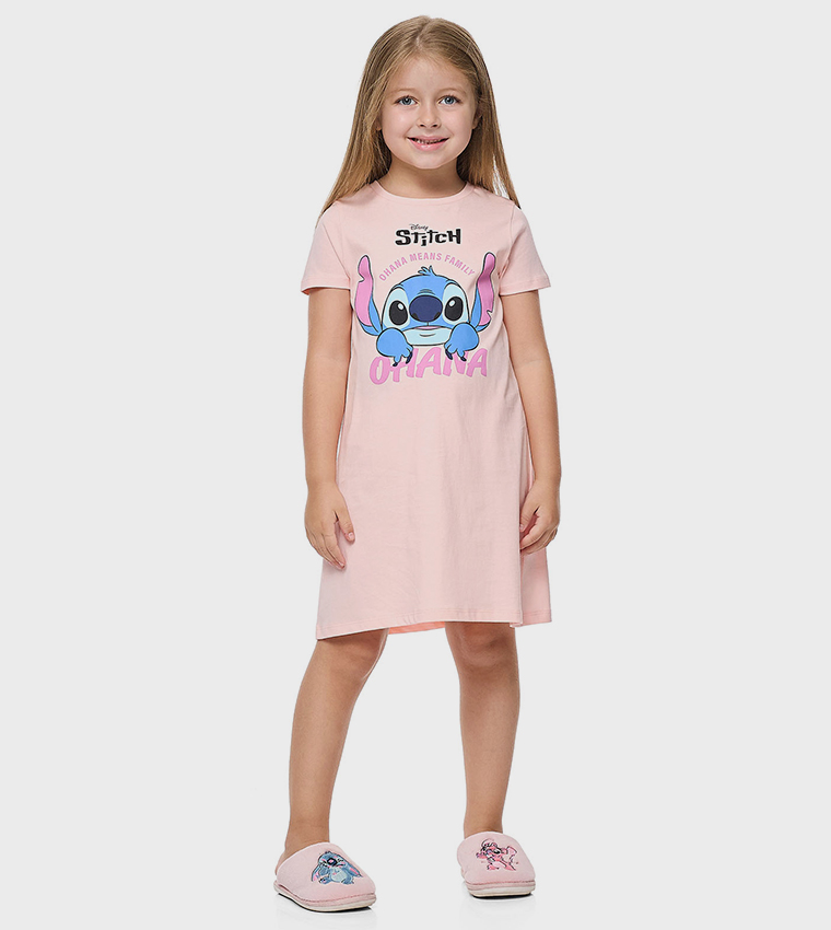 قميص نوم بطبعة ستيتش وأكمام قصيرة