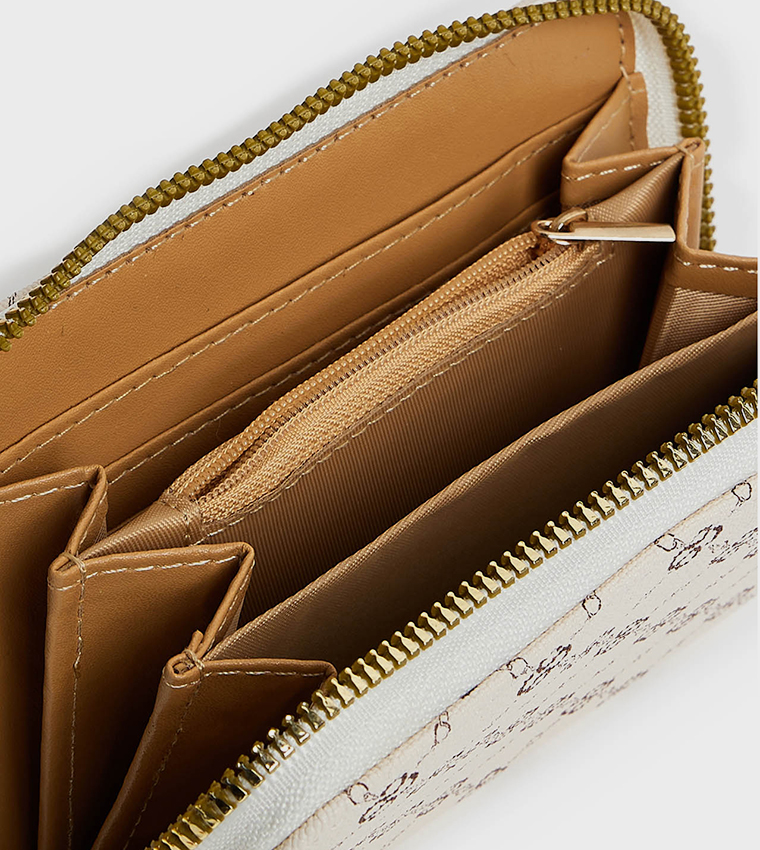 محفظة متوسطة بنقشة