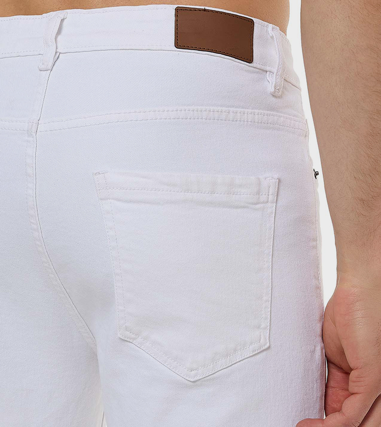 Solid Slim Fit Jeans with Button Closure
