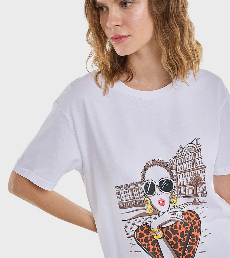 Graphic Print T-Shirt with Crew Neck and Short Sleeves