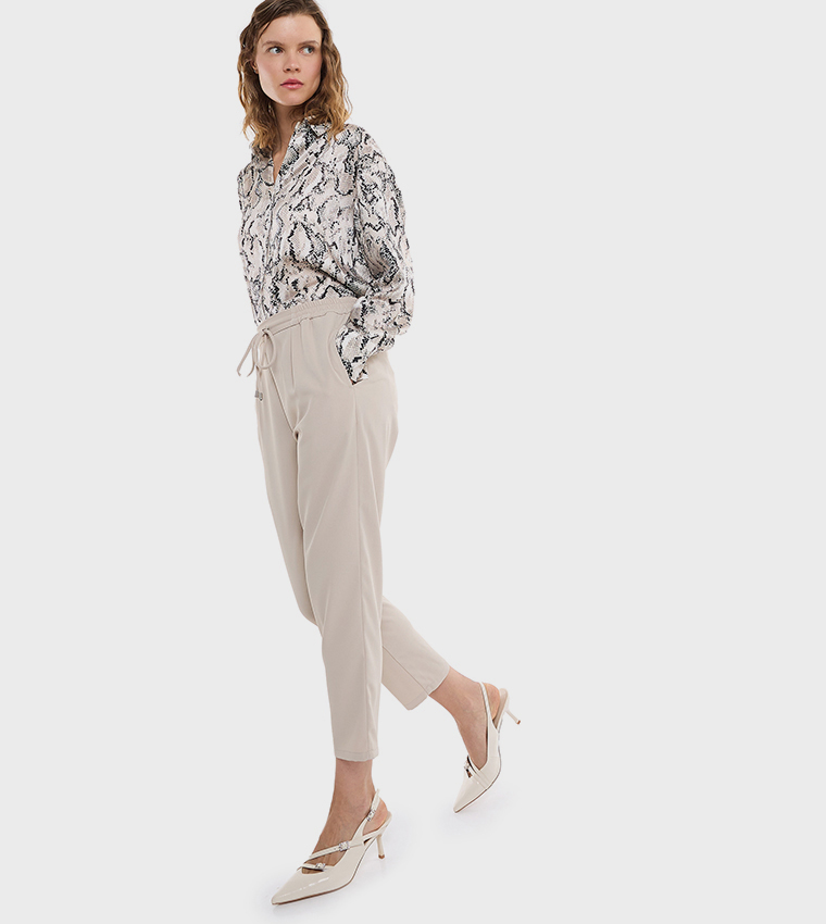 Solid Tapered Fit Pants with Drawstring Waist