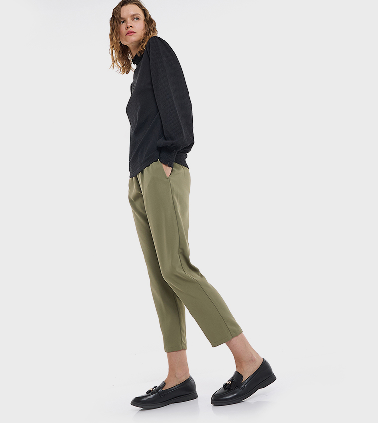 Solid Tapered Fit Pants with Drawstring Waist