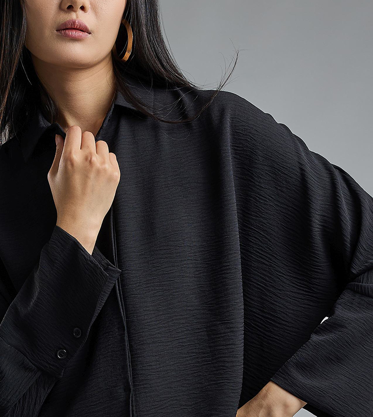Crinkled Shirt with Classic Collar and Long Sleeves