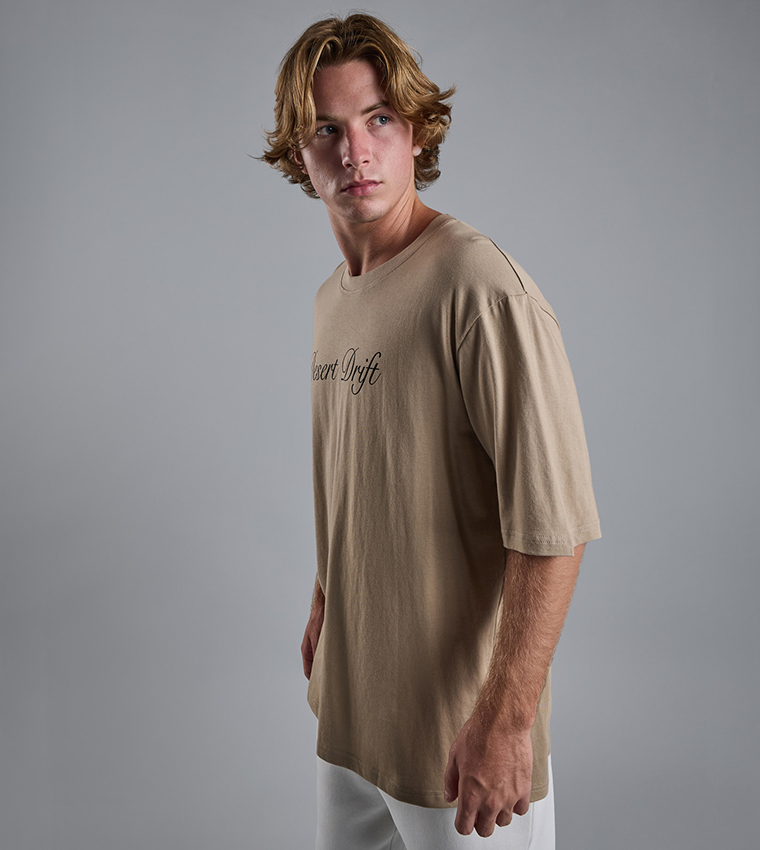 Typography Print T-Shirt with Crew Neck and Short Sleeves