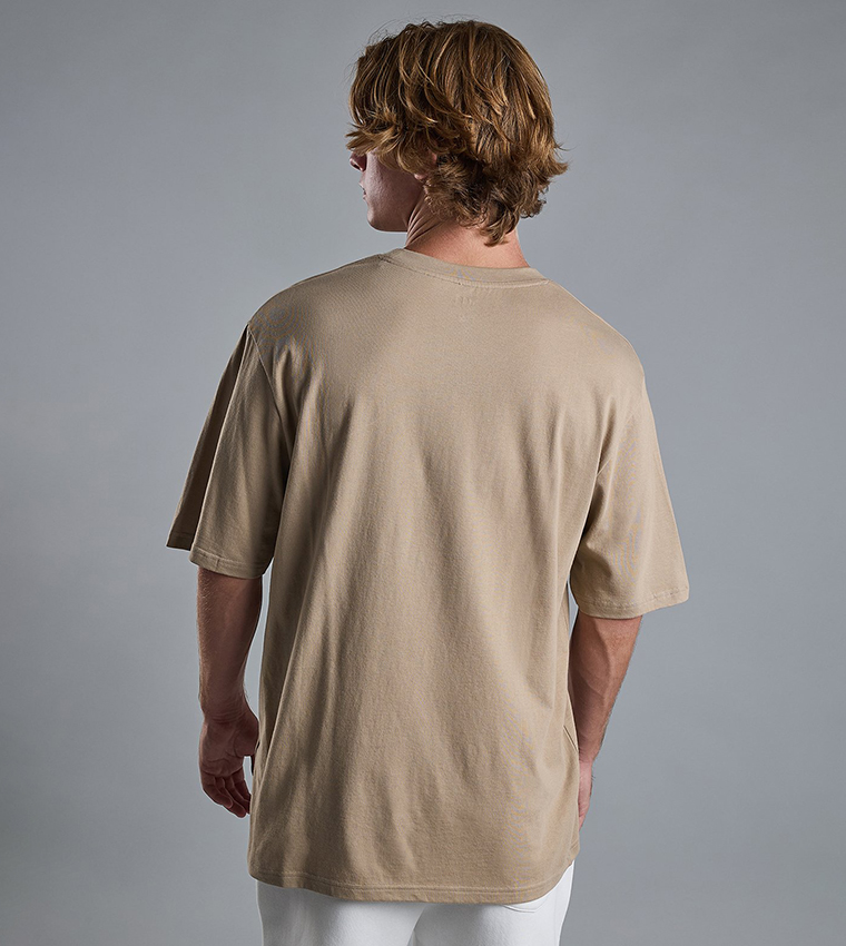 Typography Print T-Shirt with Crew Neck and Short Sleeves