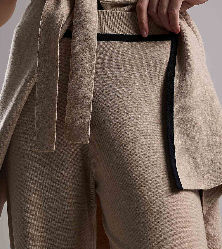 Textured Wide Leg Pants with Elastic Waist