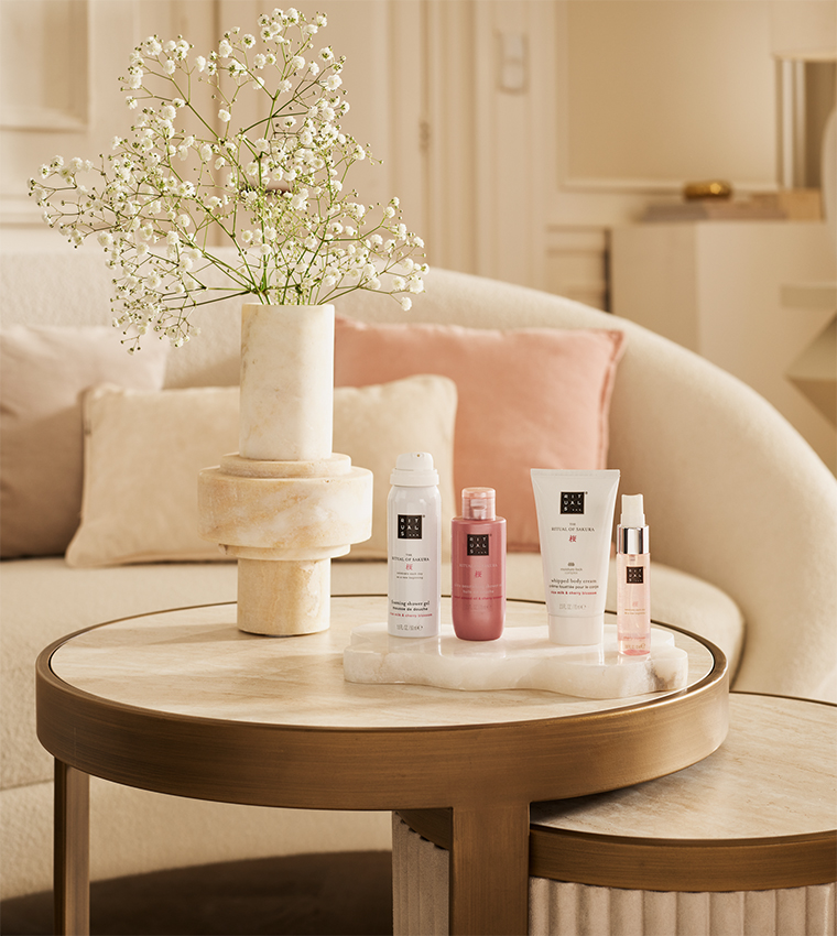 The Ritual of Sakura - 2025 Small Gift Set