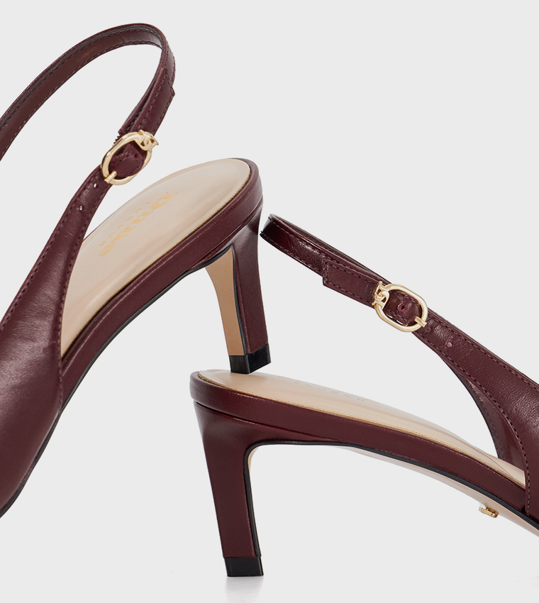 CELINNA Pointed Toe Slingback Pumps