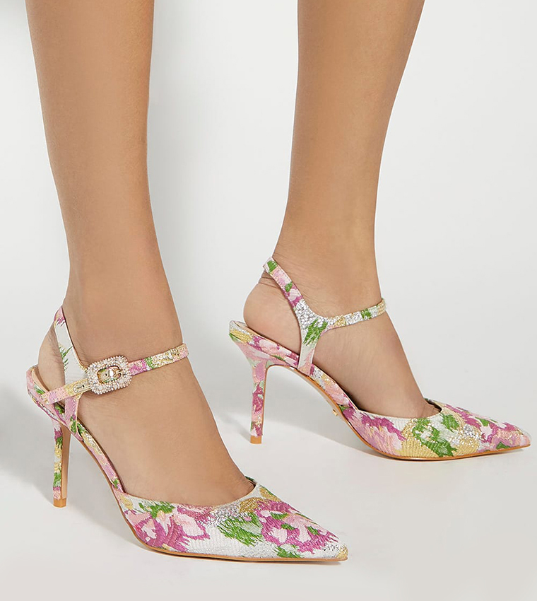 CHANNEL Patterned Ankle Loop Pumps