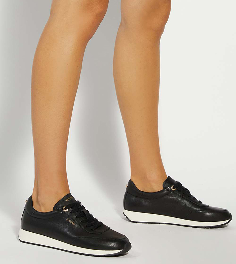 ETTAH Round Toe Lace-Up Sneakers