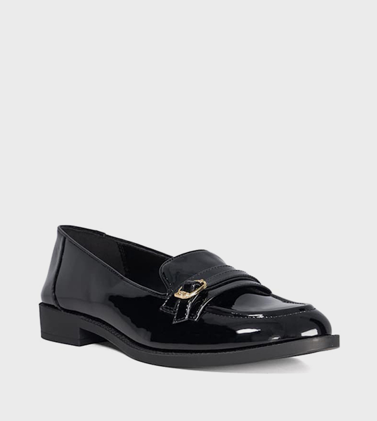 GLOBING Glossy Buckle Detail Slim Loafers