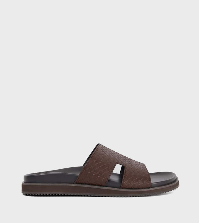INSIGHT WEAVE Textured Chunky Sole Sandals
