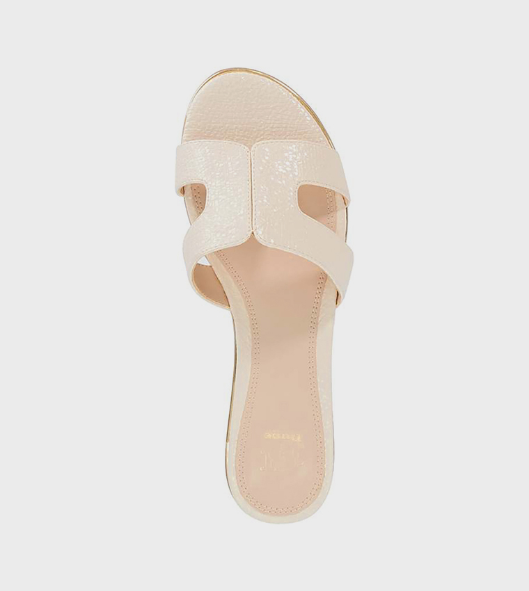 LUDLOWS Textured Flat Sandals