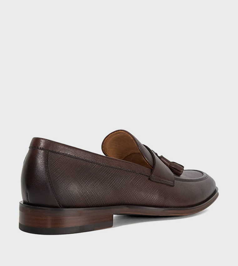 SHOWMAN Textured Loafers