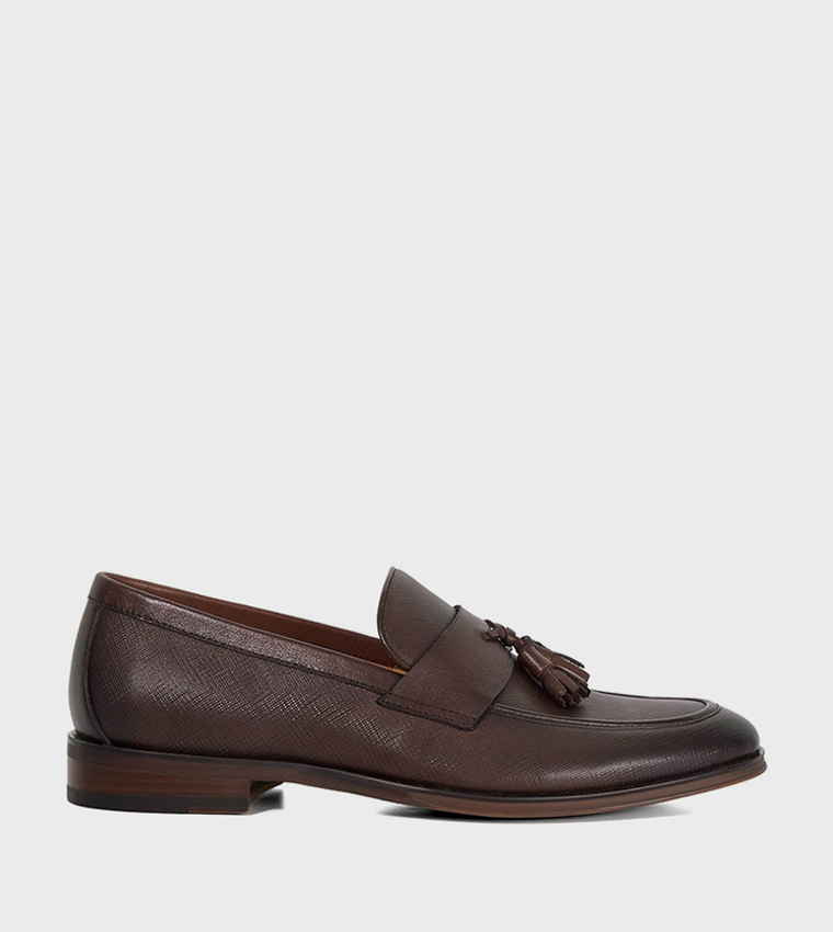 SHOWMAN Textured Loafers