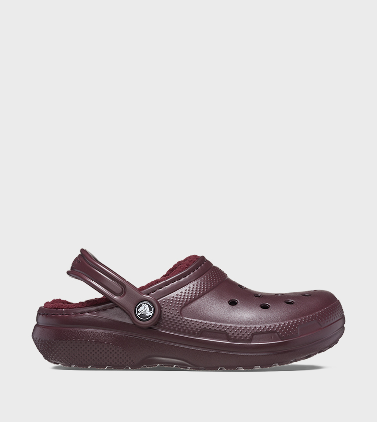 Maroon fuzzy crocs new arrivals