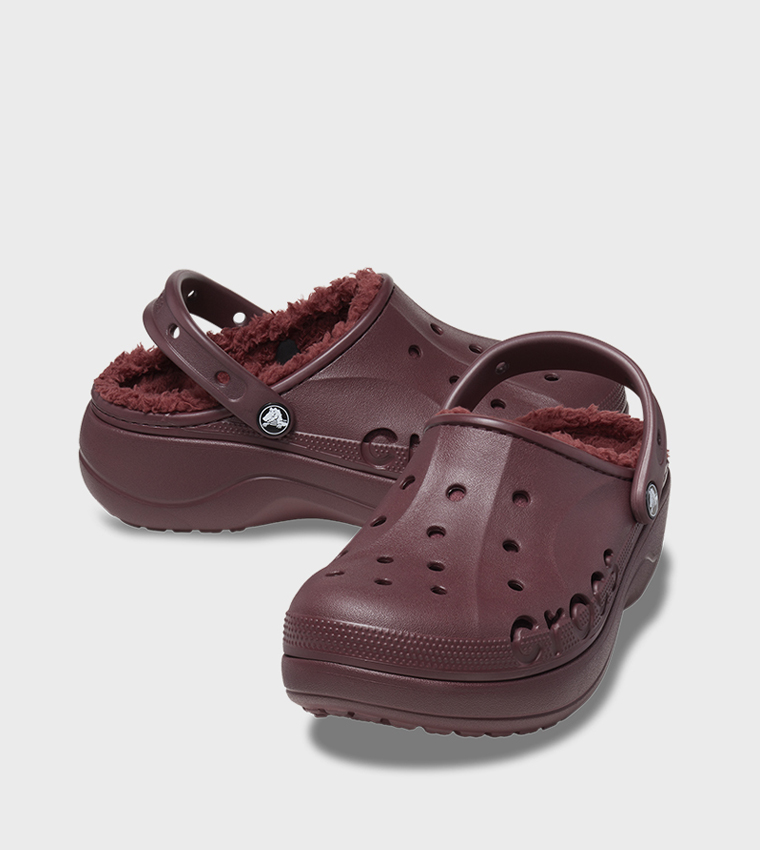 Burgundy best sale fuzzy crocs