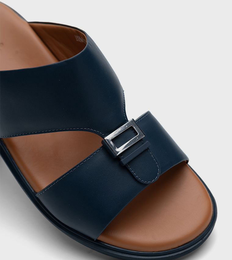 HANDRIX Metal Detail Arabic Sandals