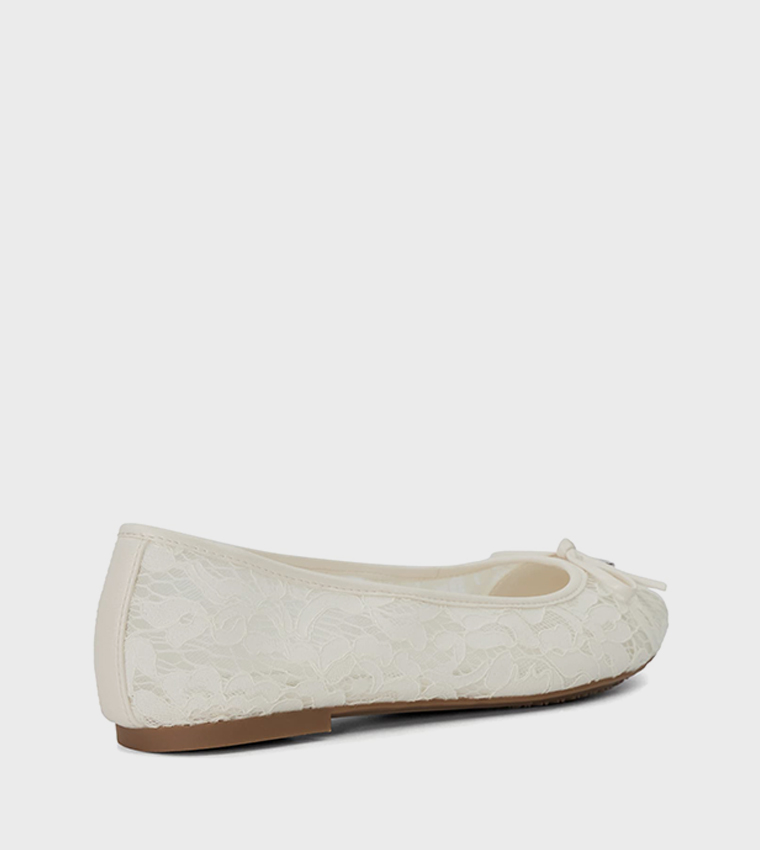 HEARTSTRING Lace Detail Ballerinas