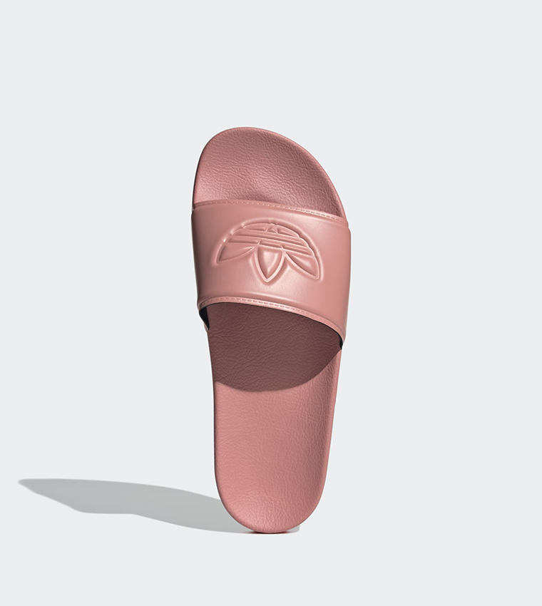 Adidas trefoil outlet slides