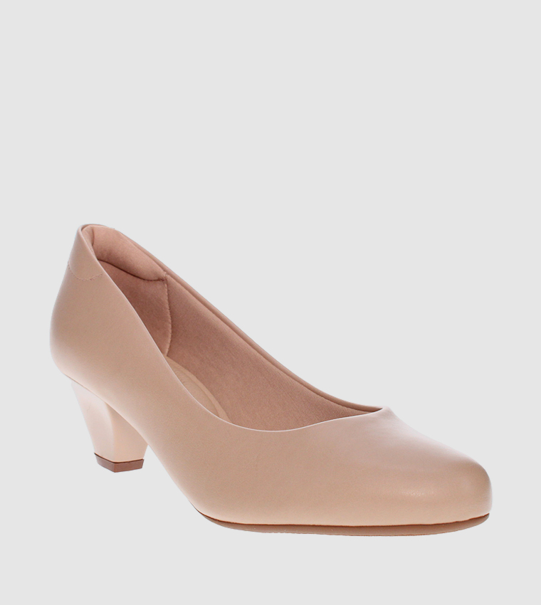 SYLVIE Kitten Heel Pumps