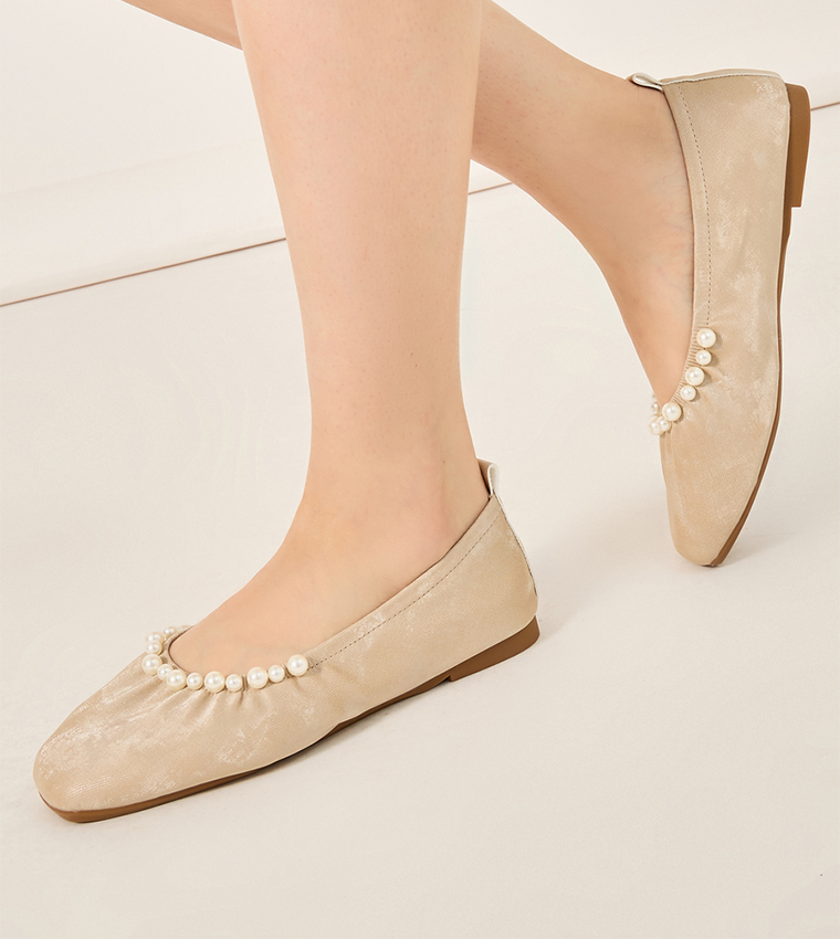 Faux Pearl Embellished Ballerinas