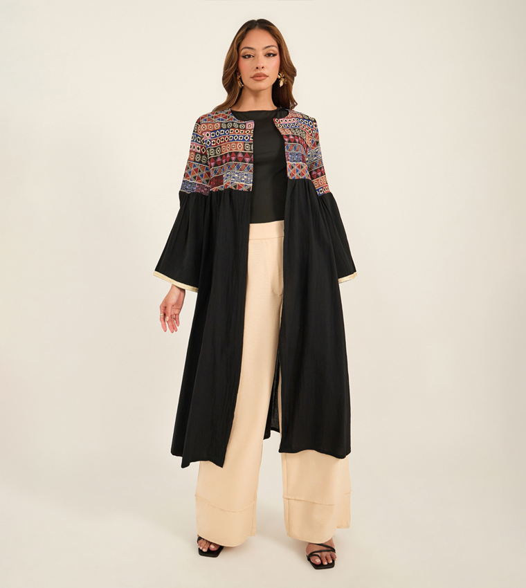 Embroidered Bell Sleeves Regular Fit Kimono